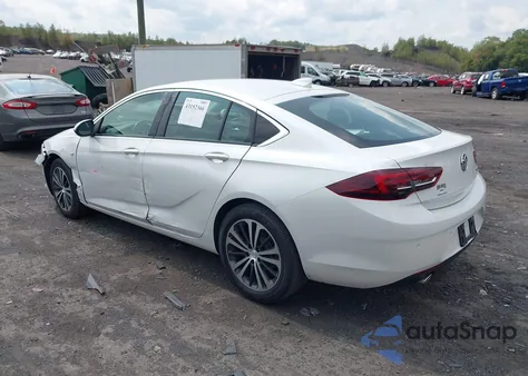 2019 Buick Regal Sportback Awd Essence z USA, uszkodzony, nr VIN W04GR6SXXK1009684